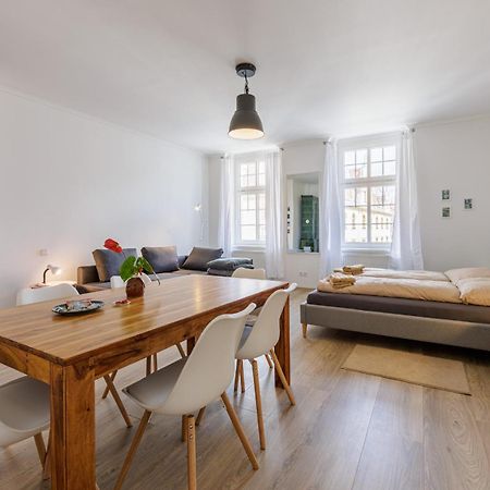Stylish Centre Apartment Tgm Karlovy Vary Ngoại thất bức ảnh